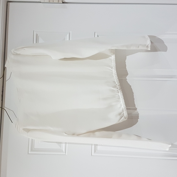 Off white blouse - Picture 3 of 3